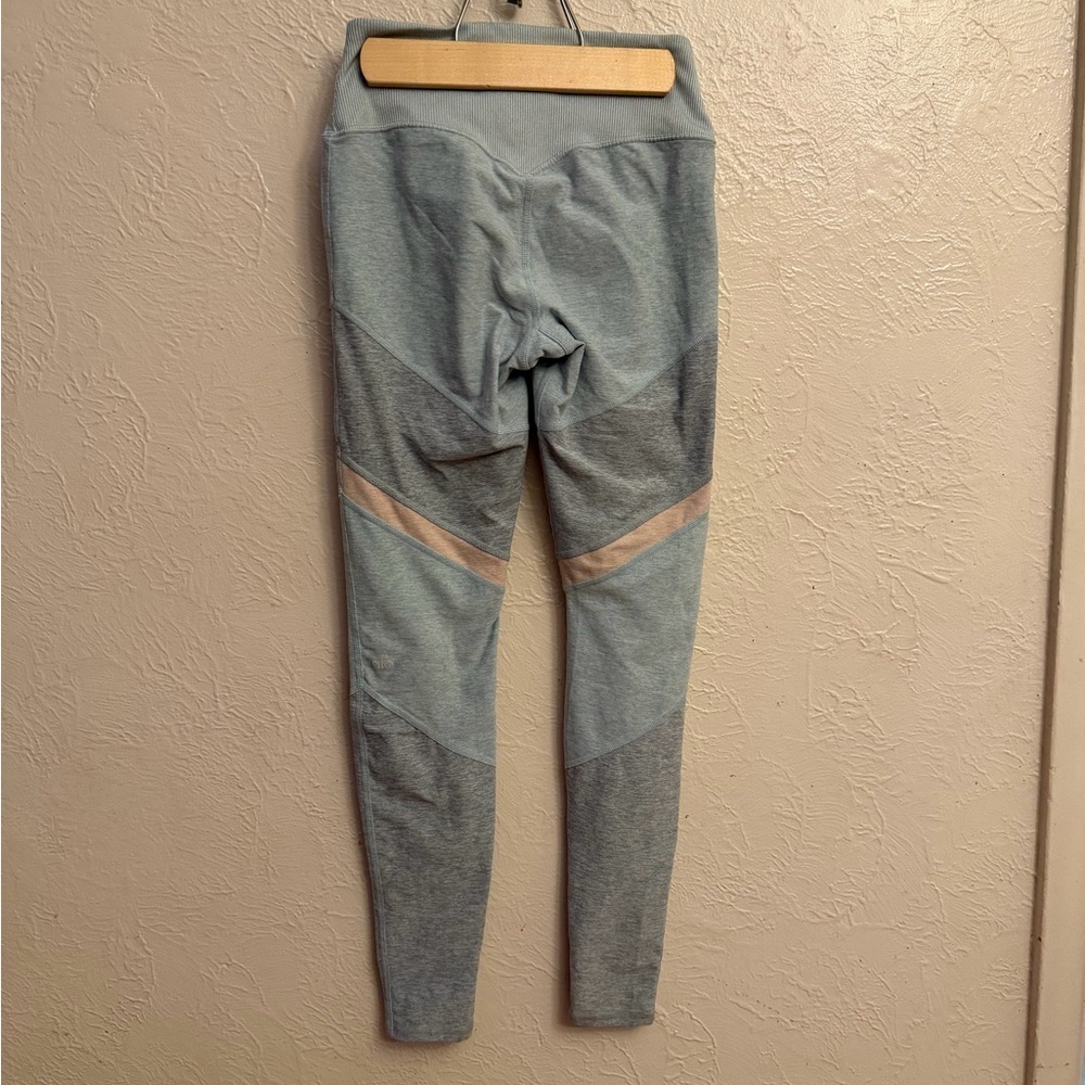 ALO Yoga  Leggings - Picture 6 of 7
